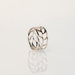 Silver ring: Spikelets of the Free