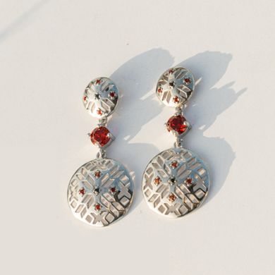 Long silver earrings: Vyshyvanka of the free