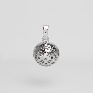 Silver pendant: Vyshyvanka